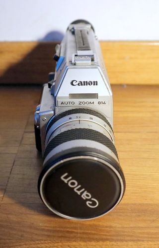 CÁMARA DE PELÍCULAS DE SUPER-8 CANON AUTO ZOOM 814