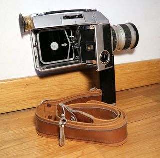 CÁMARA DE PELÍCULAS DE SUPER-8 CANON AUTO ZOOM 814