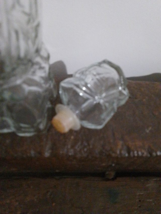 Antico vasetto per liquori