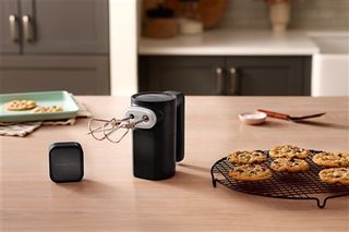 BATIDORA AMASADORA INALÁMBRICA CON BATERÍA GO NEGR