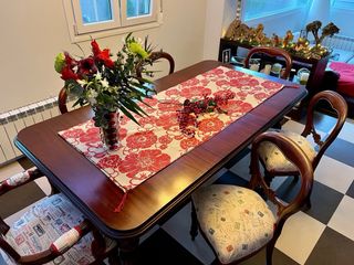 Mesa comedor con sillas