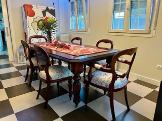 Mesa comedor con sillas