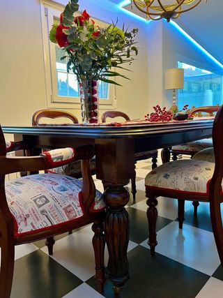 Mesa comedor con sillas