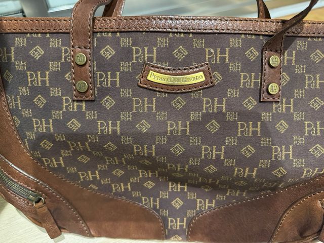Bolso Pedro del Hierro grande