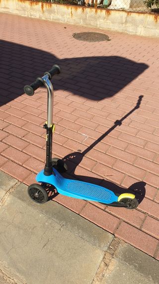 Patinete tres ruedas