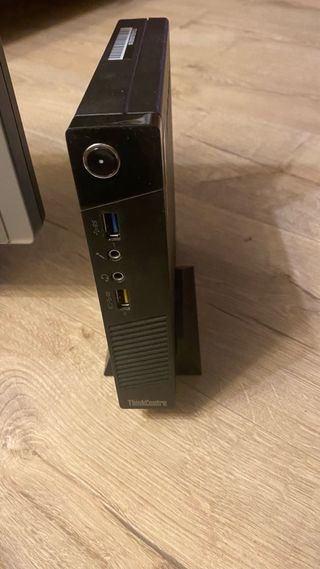 OFERTON. MINI ORDENADOR LENOVO+MONITOR
