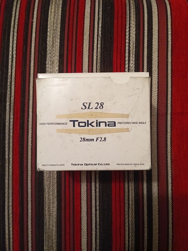 Tokina 28mm F2.8