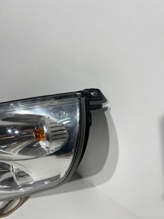 FARO IZQUIERDO RENAULT MASTER 3