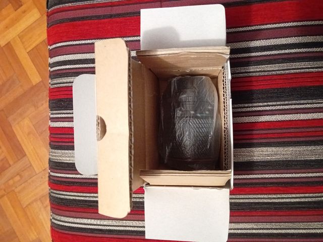 Tokina 70-210mm f4~5.6