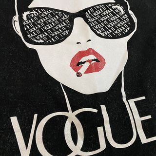I Vogue It T-shirt TU Glam Casual Alternative Chic