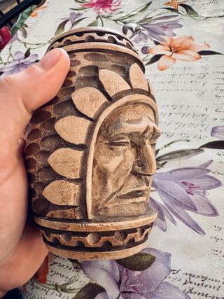 Portapenne vintage Tribale Mistico inciso su legno