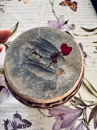 Portapenne vintage Tribale Mistico inciso su legno