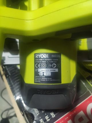 Sierra circular portátil 