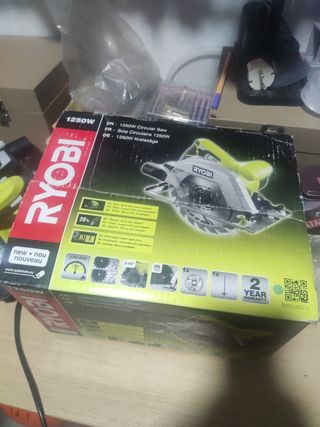 Sierra circular portátil 