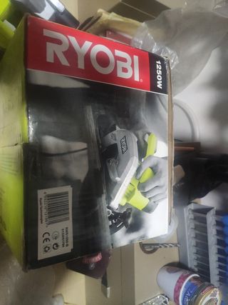 Sierra circular portátil 