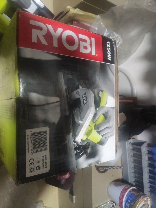 Sierra circular portátil 