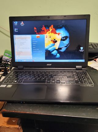 Acer Aspire TIMELINEU Ma50 Windows7