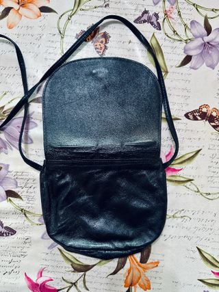Borsetta vintage in similpelle nera