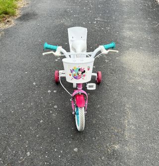​Bicicleta infantil Minnie 12", buen estado ​​