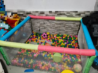 Piscina de bolas cambio algo que me interese.