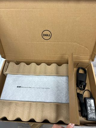 DELL INSPIRON 16 #83TA00