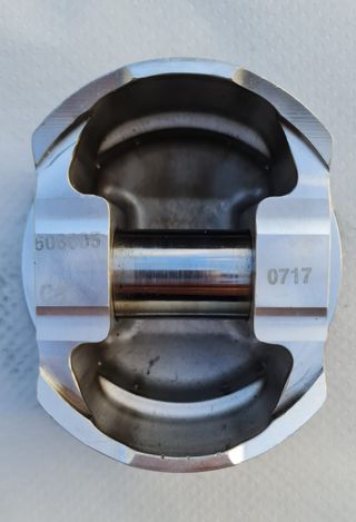 4 PISTONES MANLEY Y 3 BIELAS K1 TECHNOLOGIES