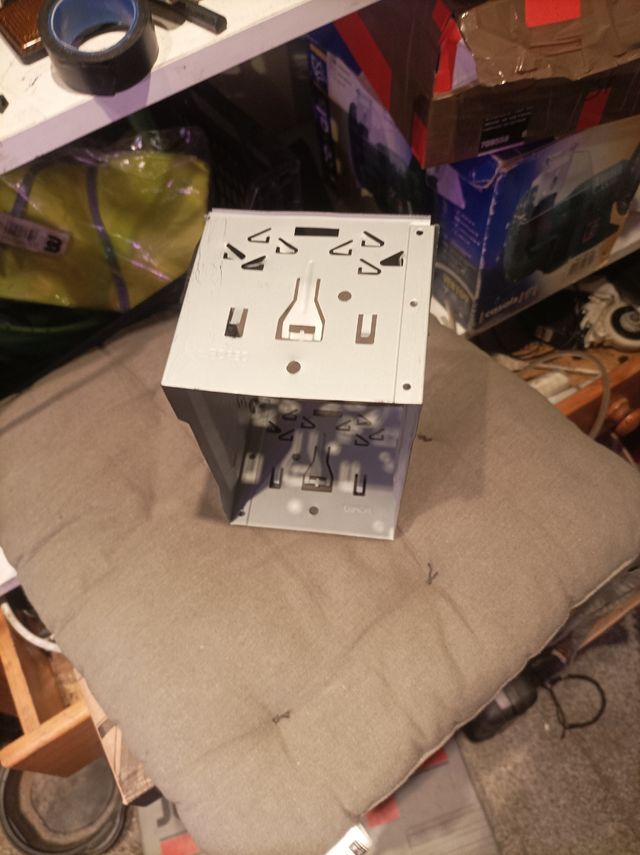 Marco antirrobo 2 din