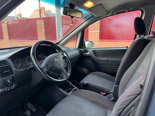 Opel Zafira Elegance 2000