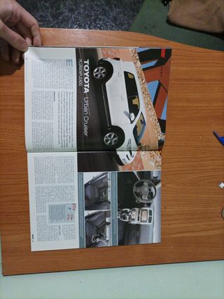 Porsche Panamera Turbo 4.8 V8 PDK, Toyota Urban