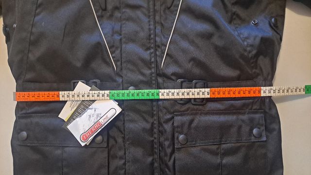 Chaqueta moto a estrenar