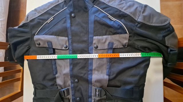 Chaqueta moto a estrenar