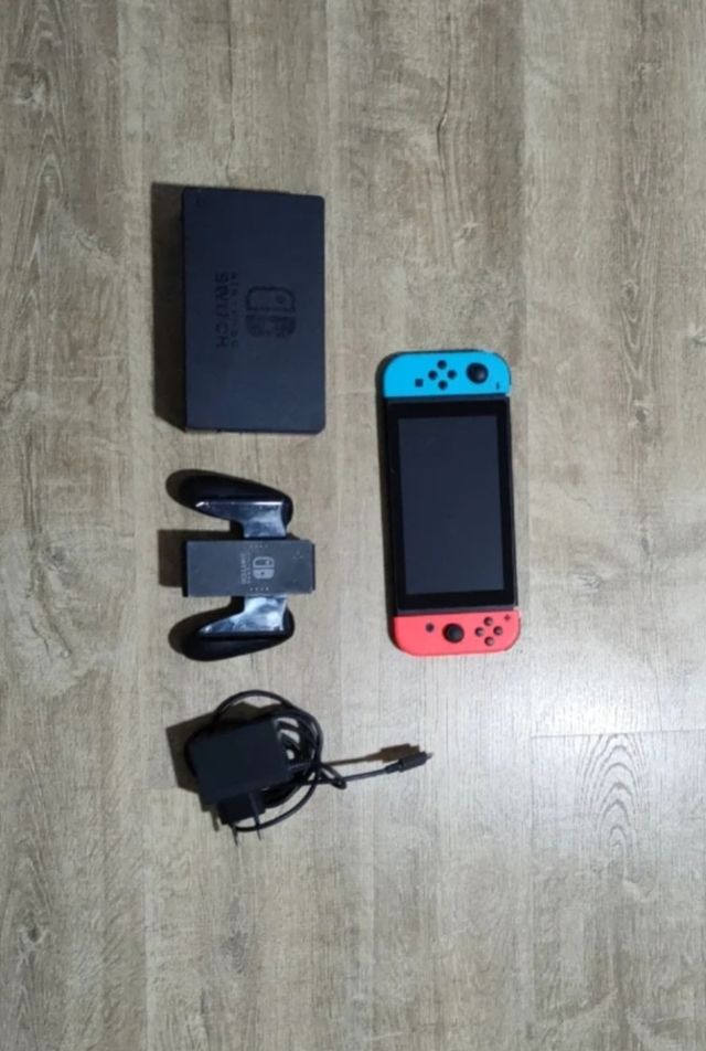 SE VENDEN NINTENDO SWITCH