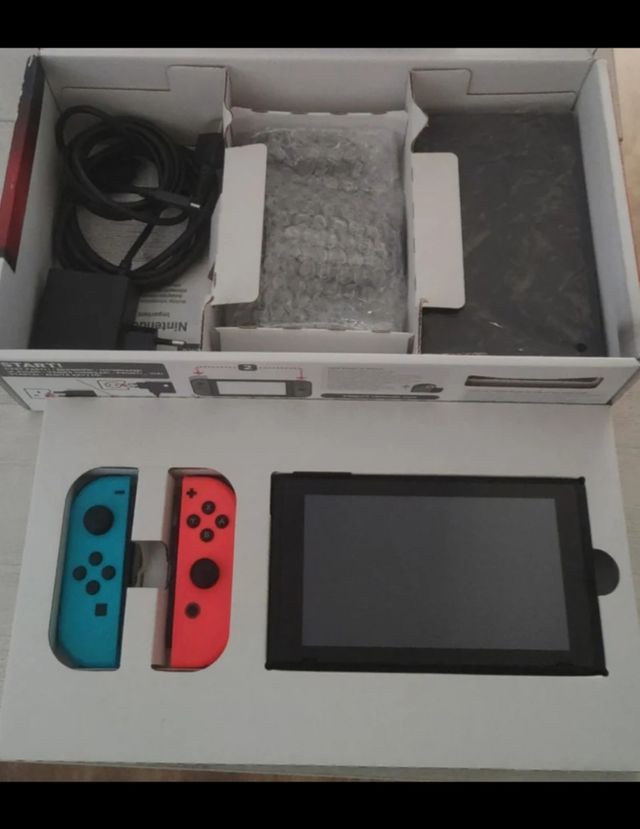 SE VENDEN NINTENDO SWITCH