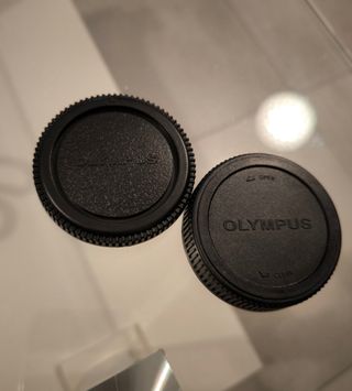 Tapa Olympus BC-1 LR-1