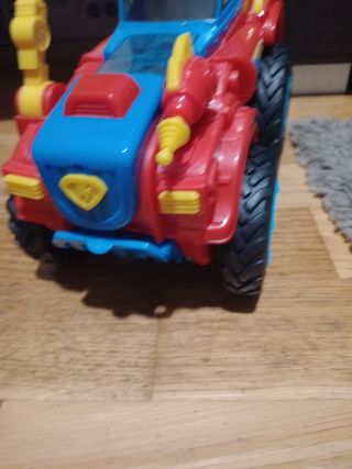 Coche de los superthings