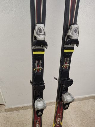 Skis y fijaciones 170 cm Rossignol