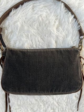 Borsa Guess Y2K in Denim Nero – Vintage Iconico