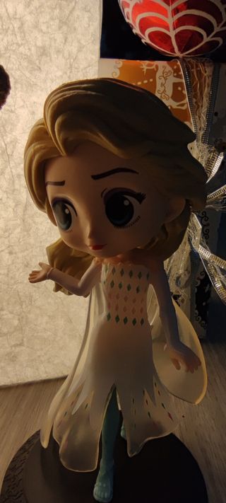 Elsa Frozen 2 estilo Q Posket Disney