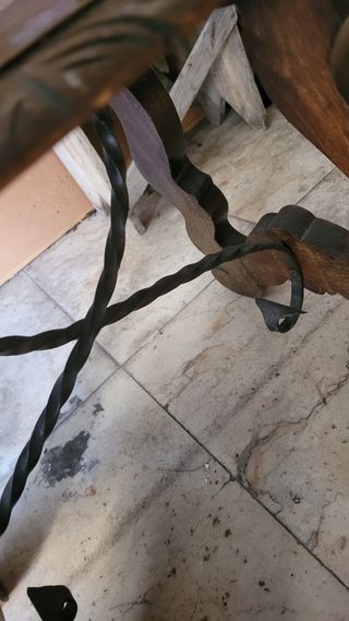 Mesita para restaurar de madera y forja