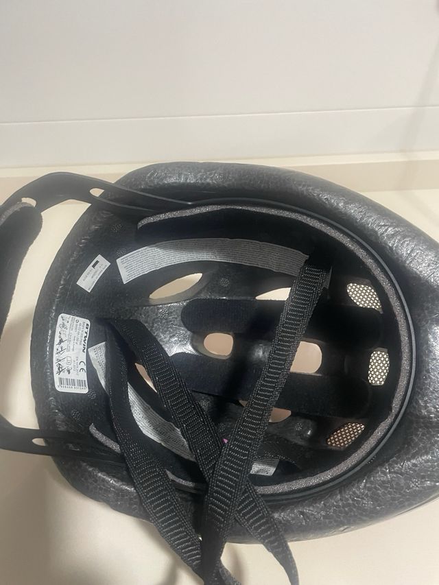 Casco de bicicleta niña