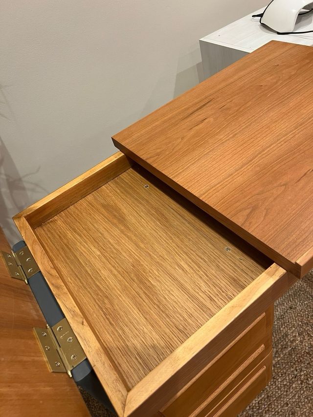 Mesa pequeña multifuncion escritorio o manicura