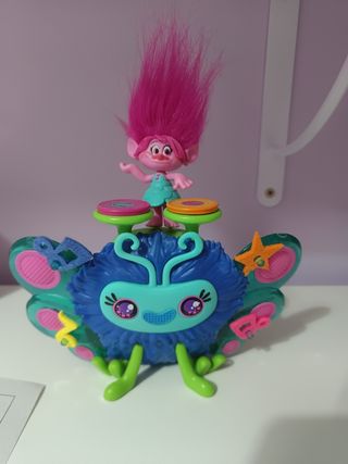 Trolls Popy y su bateria