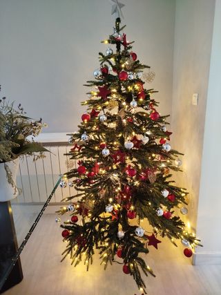 Árbol de Navidad con luces