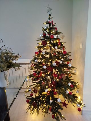 Árbol de Navidad con luces