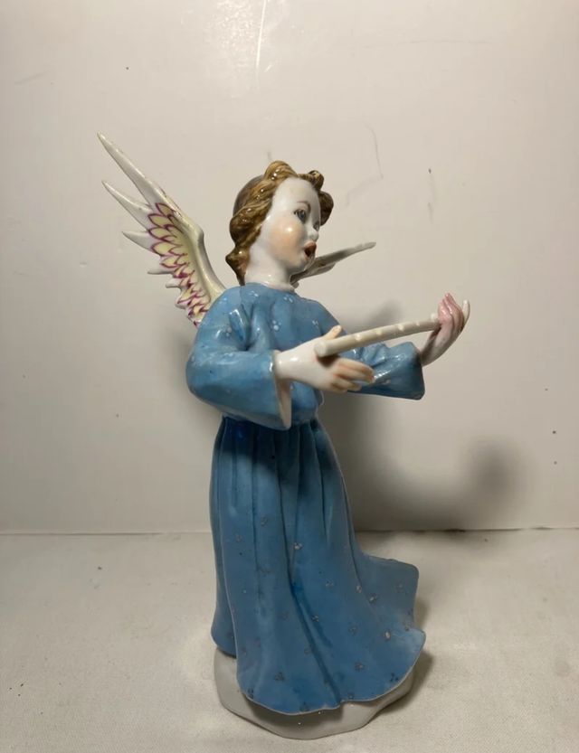 Figura Porcelana- Algora - Angel flautista- 18 cm