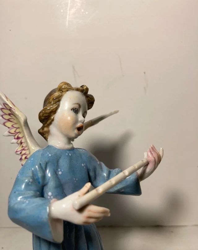 Figura Porcelana- Algora - Angel flautista- 18 cm