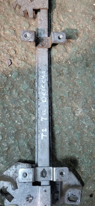 Elevalunas eléctrico terrano 2