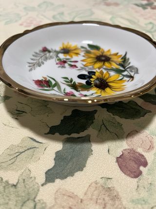 Platito para poner cosas. Limoges.