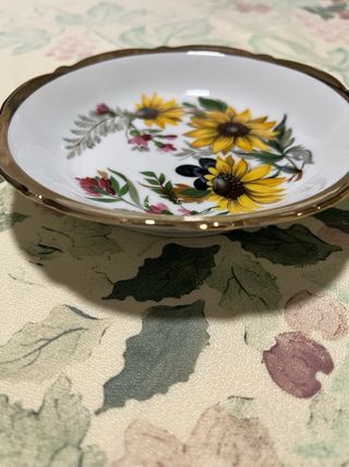 Platito para poner cosas. Limoges.