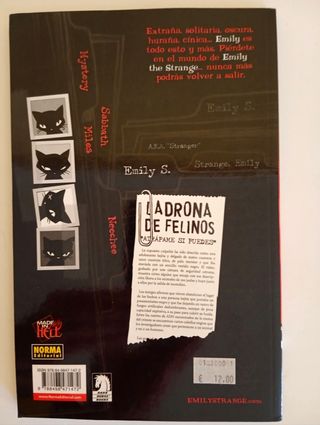 Libros Emily the strange